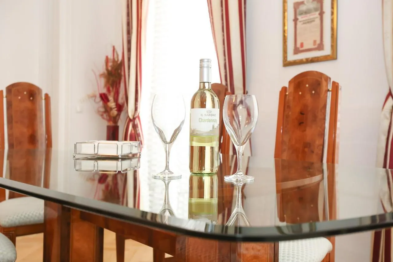 Apartments Opera Wien