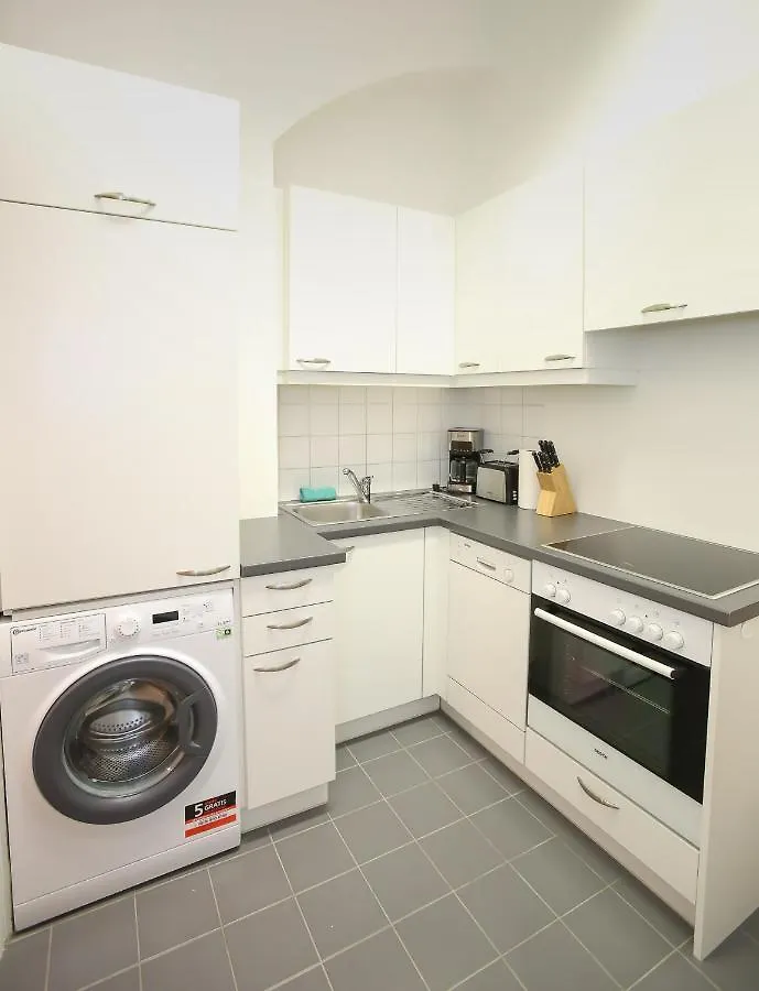 Apartments Opera Vienna 0*,