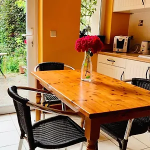 Bijou > Parvis St Pierre , Bruxelles Belgio