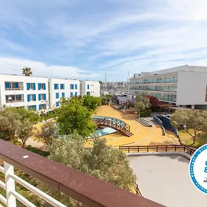 https://a69-felicidade-marina-apartment.hotelaalgarve.com