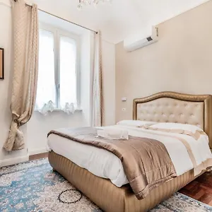 Borghese , Roma Italia