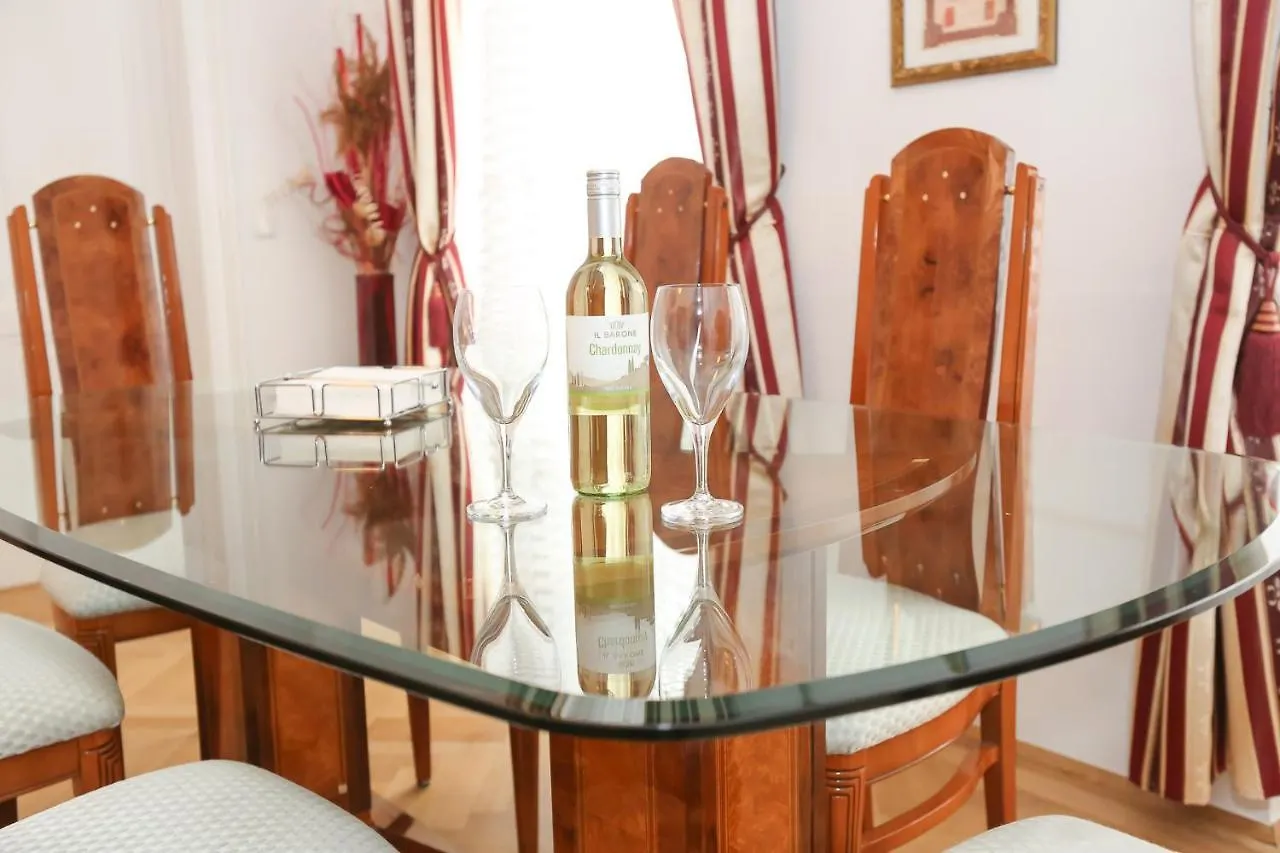 Apartments Opera فيينا