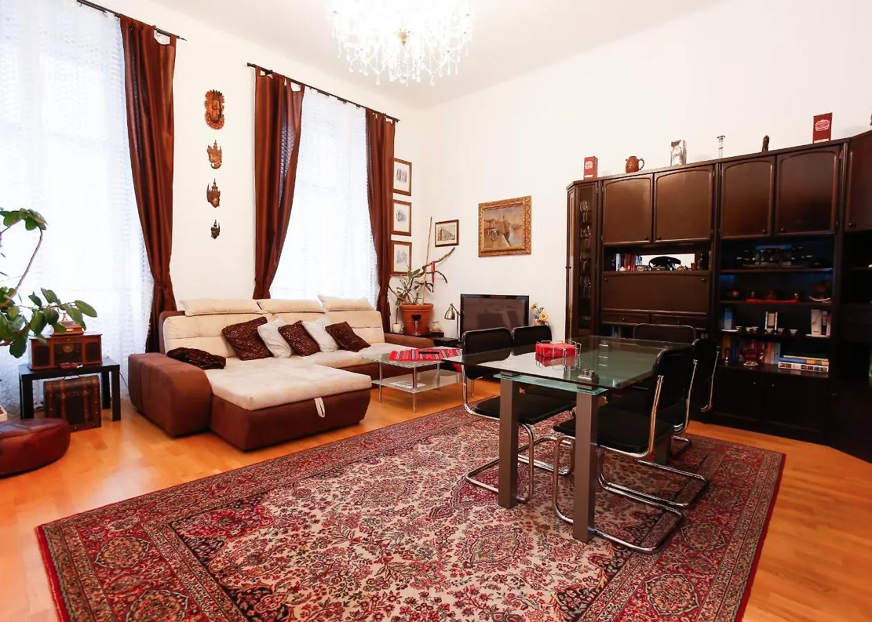 Apartments Opera فيينا النمسا