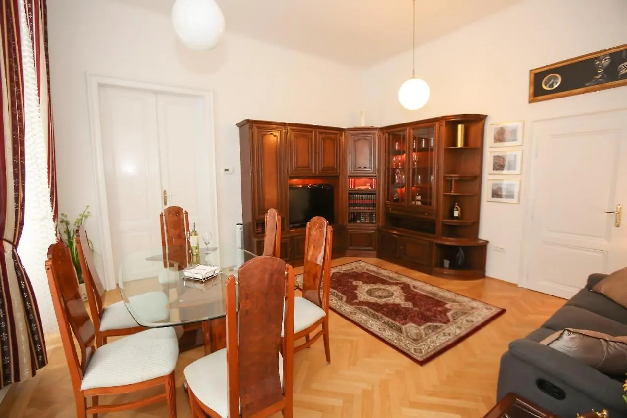 Apartments Opera فيينا