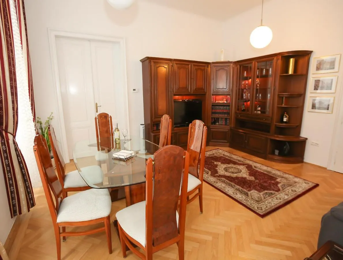 Apartments Opera فيينا